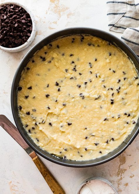 Chocolate Chip Ricotta Cake Recipe- Enjoy this delicious dessert with coffee or tea. The ricotta adds a rich, moist texture, while the mini chocolate Ricotta Cheese Recipes Dessert, Ricotta Recipes Dessert, Ricotta Cake Recipes, Ricotta Cheese Recipes, Cake Recipe Easy, Ricotta Cookies, Italian Recipes Dessert, Ricotta Recipes, Ricotta Cake