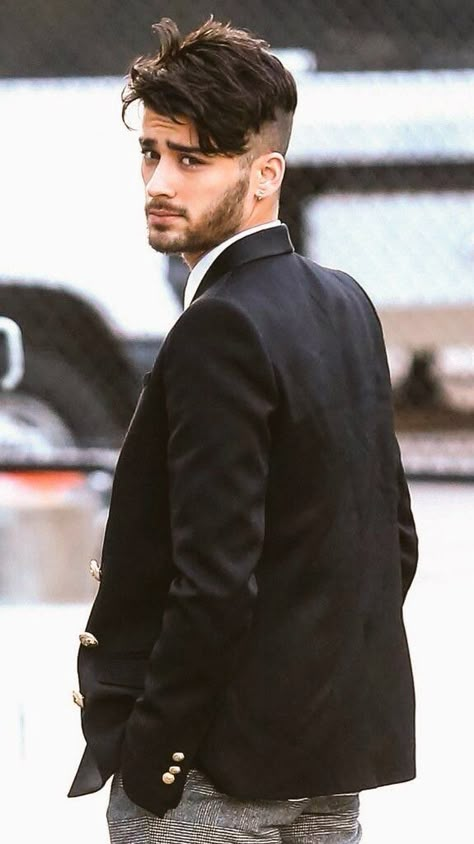 Zayn Malik Tumblr, Hairstyles Zayn, Zayn Malik Wallpaper, Zany Malik, Zayn Malik Hairstyle, Zayn Malik Video, Zayn Malik Style, Gambar One Direction, Zayn Malik Photos