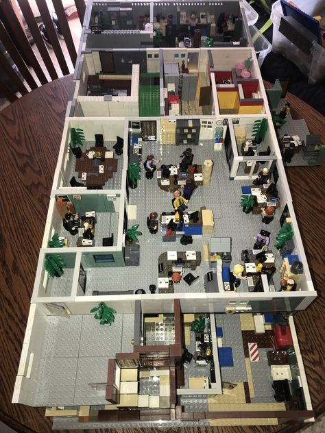 Overview of the Lego Office Lego Office Design, Lego Office Ideas, Office Lego, Lego Office, Lego Games, Office Plan, Dunder Mifflin, Lego Activities, Lego House