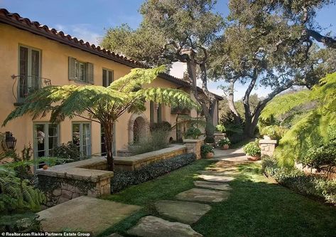 From Prince Harry and Meghan Markle to Ellen DeGeneres: Inside Montecito's most stunning mansions | Daily Mail Online Adam Levine House, Celebrity Home, Ellen Degeneres And Portia, Beverly Hills Mansion, Mediterranean Revival, Villa Style, Long Driveways, Mediterranean Villa, Stone Fountains