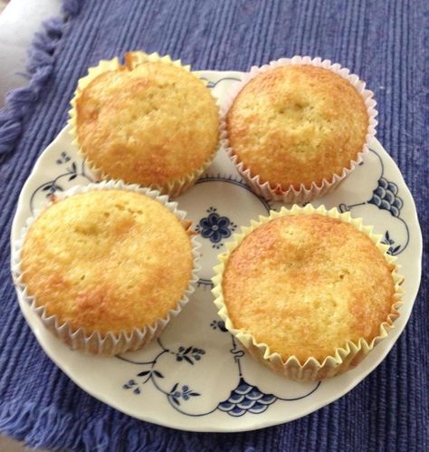 Mandarin Orange Muffins Mandarin Orange Muffins, Mandarin Muffins, Orange Muffin Recipe, Orange Syrup, Orange Muffins, Muffin Tin Recipes, Orange Recipes, Sweet Bread, Biscuit Cookies