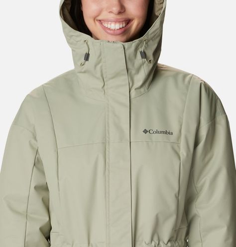 Discover the perfect blend of style and functionality with the Columbia Women's Hikebound Long Insulated Jacket. Designed for the modern adventurer, this jacket offers exceptional warmth and comfort on chilly hikes. Its longer length provides extra coverage, while the insulated material keeps you cozy. Ideal for outdoor enthusiasts, this jacket seamlessly combines fashion and practicality. #Columbia #OutdoorFashion #HikingGear [Disclaimer: This description includes affiliate links.] Columbia Outfit Woman, Columbia Outfit, Hiking Jacket, Outdoor Fashion, Wet Weather, Hiking Gear, Waterproof Jacket, Hiking Outfit, Shell Jacket