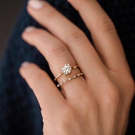 Diamond Distance Band, Dream Wedding Ring, Dainty Wedding, Dainty Wedding Ring, Cute Engagement Rings, Future Engagement Rings, Couple Wedding Rings, Simple Engagement Rings, Dream Engagement