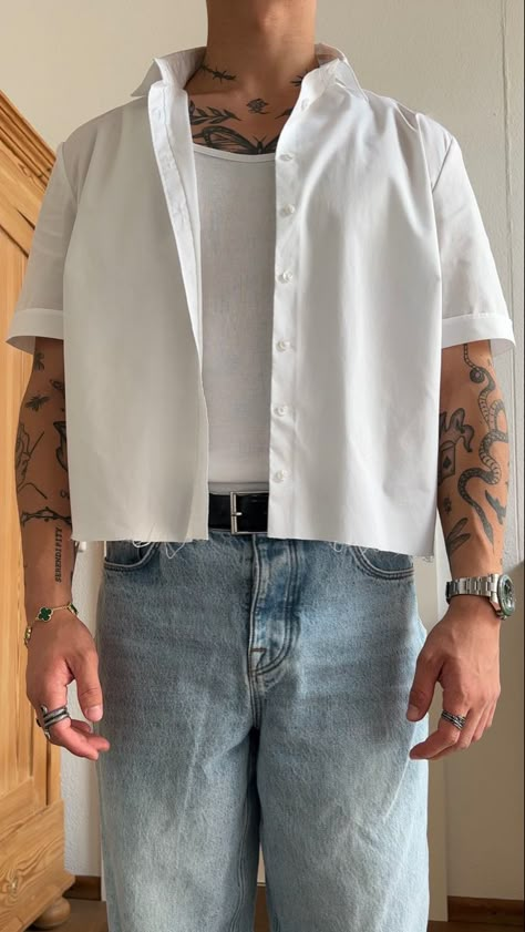 Button Up Crop Top Outfits, Italian Boys Aesthetic, Mens Starboy Outfits, Switzerland Style, Cargo Outfit, Trendy Boy Outfits, Classy Outfits Men, Street Fashion Men Streetwear, Men Stylish Dress