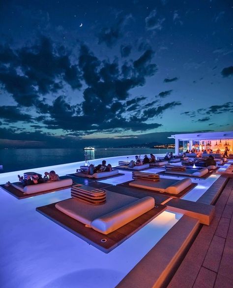 Mykonos Greece Hotels, Cavo Tagoo, Luxury Greece, Mykonos Hotels, Pool Life, Hotel Inspiration, Greece Hotels, Mykonos Town, Mykonos Island