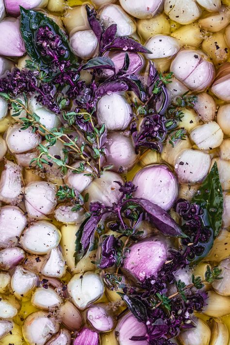 Preserving Shallots, What Is Confit, Shallot Confit, Shallot Gravy, Confit Recipes, Shallot Recipes, Roasted Shallots, Potatoes Onions, Sauteed Veggies