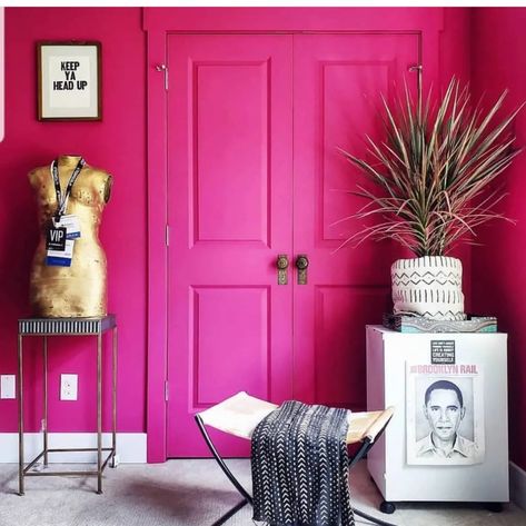 Browse Photos | Apartment Therapy Magenta Walls, Pink Painted Walls, Hot Pink Walls, Colorful Homes, Pink Paint Colors, Buy My House, Art Deco Chair, Deco Chairs, Pink Office