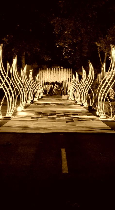 Event Entrance Design, Pathway Decoration, Unique Landscaping, Unique Event Decor, Event Entry, Event Entrance, Wedding Stage Backdrop, Wall Mounted Planters, Wedding Stage Decor