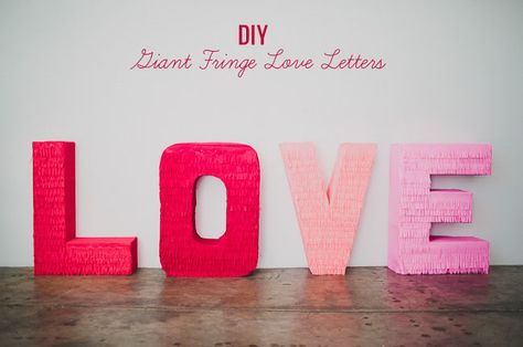 DIY: Giant Fringe LOVE Letters (pinata-style boxes with fringe only on front to save time) Crepe Paper Crafts, Giant Letters, Paper Mache Letters, Boda Diy, The Word Love, Wedding Crafts Diy, Diy Letters, Word Love, Wedding Preparation