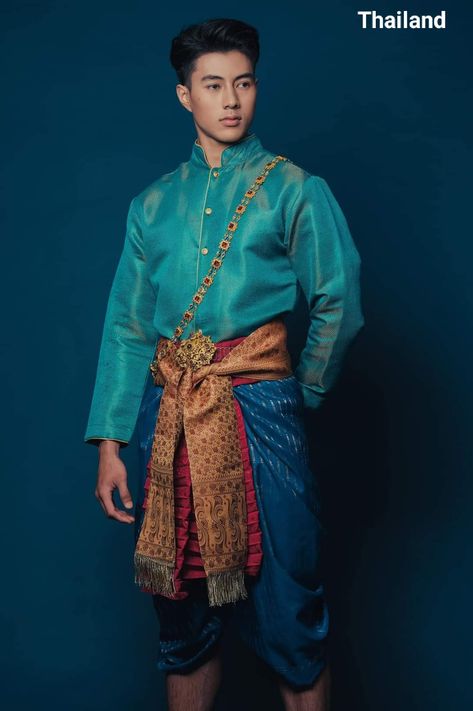 Knot Thiraphat; Mister Global Thailand 2021 in the Thai Traditional Costume // Credit: David ryo Weaving Clothes, Mister Global, Thai Traditional Clothing, Traditional Asian Clothing, Asian Traditional Fashion, Thai National Costume, Thai Men, Thailand Dress, Chinese Fancy Dress