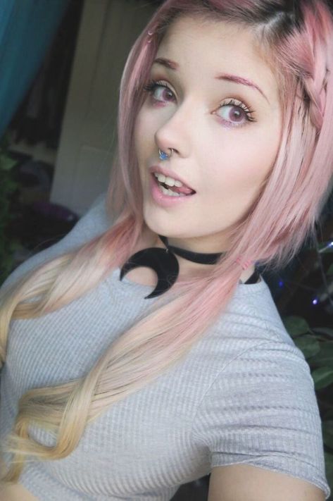 “Happy Friday, sweet peeeeas. Pastel Pink Hair Dye, Red Scene Hair, Leda Muir, Pastel Blue Hair, Pink Hair Dye, Scene Girl, Pastel Pink Hair, French Twist Hair, Lilac Hair