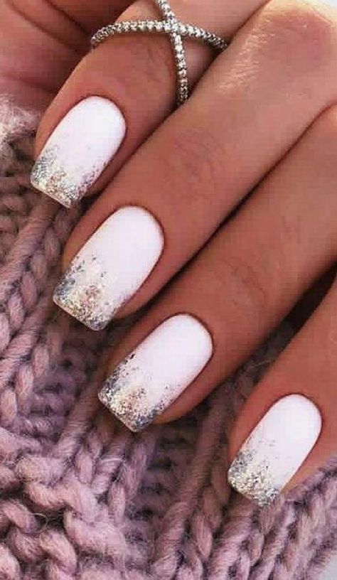 Fine Nails, Good Nails, Glitter Nail Designs, New Years Nail Designs, New Years Eve Nails, Nagellack Trends, Silver Nail, Stylish Nails Designs, Her Nails