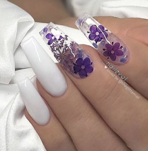 Clear Acrylic Nails With Design, Nailart Tutorial, Natural Gel Nails, Purple Acrylic Nails, Lovely Nails, Gel Nail Colors, Coffin Nails Long, Nail Swag, Summer Acrylic Nails