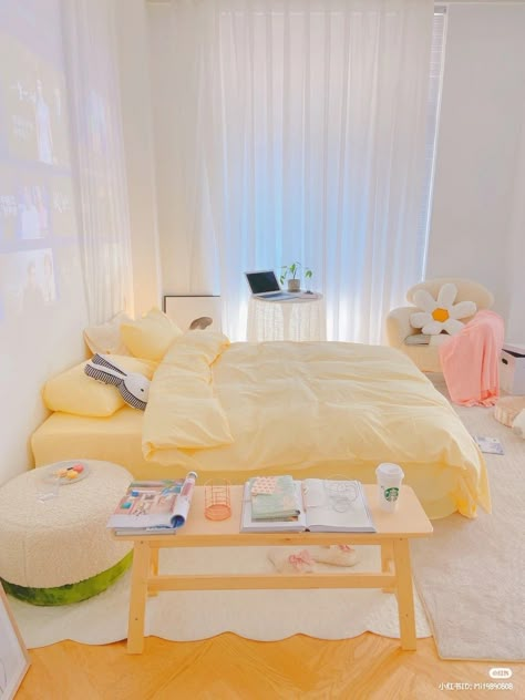 Pastel Yellow Room Ideas Bedrooms, Pastel Yellow Aesthetic Bedroom Ideas, Pastel Yellow Room Decor, Yellow Themed Bedroom Aesthetic, Pastel Yellow Bedroom, Yellow Bed Aesthetics, Yellow Bedsheet Aesthetic, Yellow Room, Pastel Room