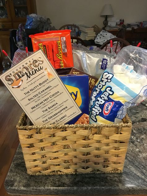 S’mores Silent Auction Basket, Bonfire Gift Basket, S’mores Basket Gift, S'more Raffle Basket, S’mores Raffle Basket Ideas, Smore Kit Gift Basket, Camping Themed Basket, Snack Raffle Basket Ideas, Campfire Gift Basket