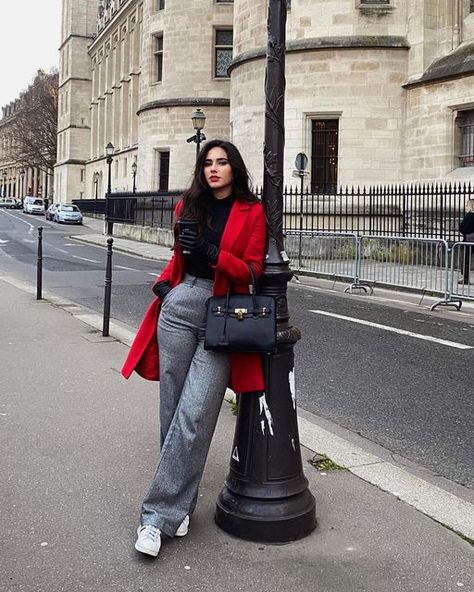 Maroon Trench Coat Outfit, Red Peacoat Outfit, Red Work Outfit, Outfits With Coats, Red Trench Coat Outfit, Company Christmas Party Outfit, Red Heels Outfit, Red Coat Outfit, Christmas Sweater Outfit