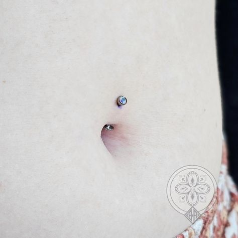 Another floating navel 😍 If you've been told you have a collapsing navels or simply been turned away for not having the "right" anatomy, this may just be the solution for you! Message me if this is sounds familiar. Floating Navel, Told You, Message Me, You've Been, Anatomy, Floating, Turn Ons, Quick Saves