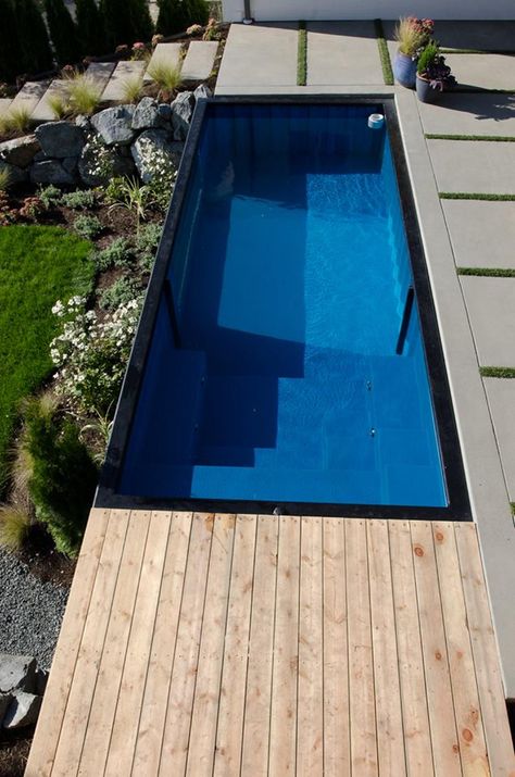 Mod Pool, Piscina Container, Shipping Container Swimming Pool, Container Home Designs, Shipping Container Pool, Container Pool, Swimming Pool House, Modern Pools, Small Pools