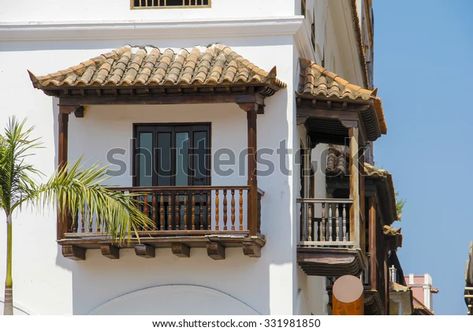 Spanish Balcony Railing, Spanish Balcony Ideas, Colonial Balcony, Spanish Balcony, Balcony Roof, Brick Roof, Small Palm Trees, Balcony Bar, House Balcony