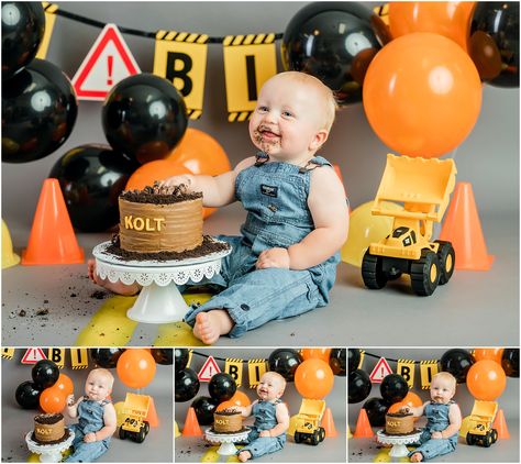 Construction themed cake smash first birthday photo session in the studio. Construction Cake Smash, Construction Themed Cake, Digger Party, Themed Cake Smash, Construction Theme Birthday Party, Construction Cake, Construction Theme Party, 1st Birthday Photoshoot, Construction Birthday Parties