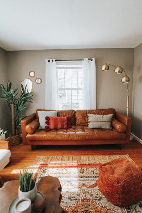 Leather Couches Living Room, Living Room Warm, Living Room Orange, Room Refresh, Home Decor Ideas Living Room, Colourful Living Room, Easy Living, Brown Living Room, Home Decor Living Room