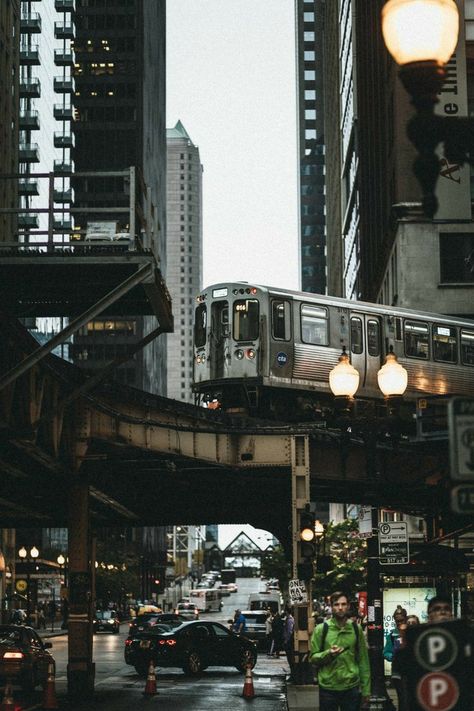 City Streets Photography, Chicago Aesthetic, Chicago Street, Background References, Cityscape Photography, U Bahn, City Vibe, The Windy City, Urban City