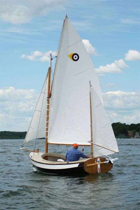 The Navigator started out as a sailing club’s racing trainer, but it became John Welsford's most popular design after he turned it into a long-range cruising dinghy. #smallboats #sailboat #sailing #centerboard #yawl #boatbuilding #woodenboats Dinghy Cruising, Wooden Sailboat, Small Sailboats, Traditional Boats, Wooden Boat Building, Yacht Racing, Sail Boats, Pirate Life, Beach Cruiser