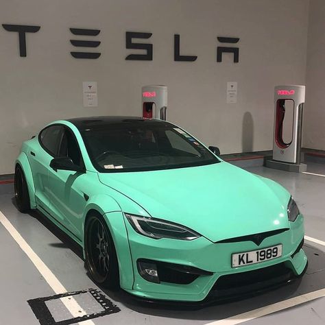 Tesla Model S Wrap, Tesla Car Models, Money Board, Cars Lamborghini, Cars Accessories, Chevy Ss, Tesla Roadster, Car Wraps, Cats Photography