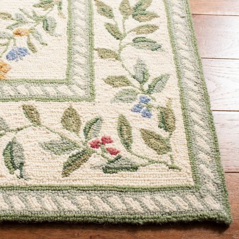 Nicholas Fairford, Cottagecore Rug, Botanical Interior, Cozy Rooms, Hooked Wool, Rug Ideas, American Country, European Designs, Ivory Rug