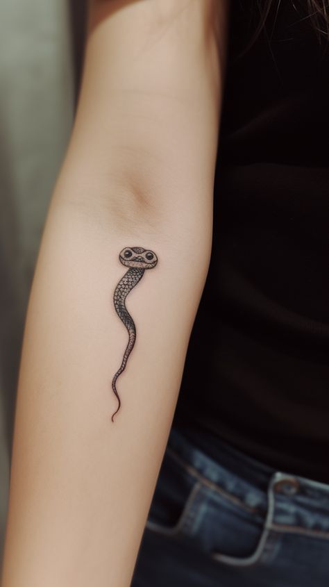 Snake Transformation Tattoo, Snake Tattoos Backs, Snake Tattoo Design For Women, Snake Small Tattoo, Snake Minimalist Tattoo, Small Snake Tattoos For Women, Minimalist Snake Tattoo Simple, Cute Snake Tattoo, Simple Snake Tattoo