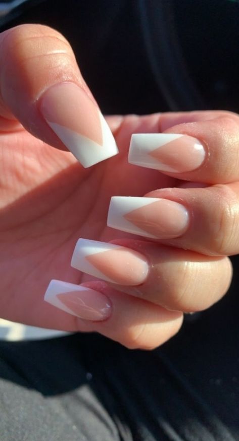 V French tip nails #nail ideas #nailart #nailsacrylic White Tip Acrylic Nails, Short Coffin Nails Designs, White Tip Nails, Nails Yellow, French Tip Acrylic Nails, Her Nails, Short Square Acrylic Nails, Makijaż Smokey Eye, Coffin Shape Nails