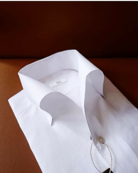 Luxury Solid Shirt With Placket, Formal Shirt Details Men, Luxury Tailored Dress Shirt With Concealed Placket, Menswear Shirt Details, Luxury Semi-formal Shirt With Placket, Cufflinks Men Fashion, Beard Suit, High Collar Shirts, Mens Casual Suits