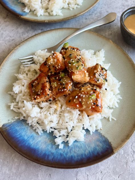 Maple Salmon, Salmon Soy Sauce, Pan Fried Salmon, Fried Salmon, Tahini Sauce, Rice Vinegar, Tahini, Sweet Savory, Weeknight Meals