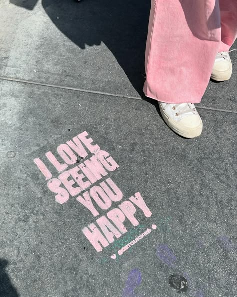 i found this cute, uplifting pink quote while strolling around on abbot kinney in venice, california. it instantly made me happy! more photos like this on my instagram @nixieincolor. Motivational Quotes Positive Pink, Sidewalk Quotes, Seeing You Quotes, Balloon Quotes, Sparkle Quotes, Positive Wallpapers, Abbot Kinney, Venice California, Life Hack Quotes