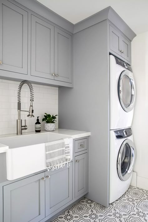 Shannon Weller Gray Laundry Room Farmhouse Utility Sink | Projects (Title) Small Contemporary Laundry Room, Subway Tile Laundry Room, Small Utility Room, Metro White, Grey Laundry Rooms, Laundry Room Sink, Laundry Room Layouts, Laundry Room Renovation, Laundry Room Shelves