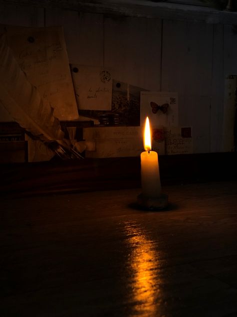 a candle Candlelight Bedroom, Candles On The Floor, Light Symbolism, Candle Light Bedroom, Scary Candles, Light In Darkness, Candle In The Dark, Candle Fire, Fire Candle