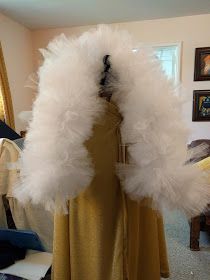 Burlesque Vintage, Retro Diy, Burlesque Outfit, Diy Ruffle, Diy Tulle, Headpiece Diy, Burlesque Costumes, Prom 2023, Tulle Balls