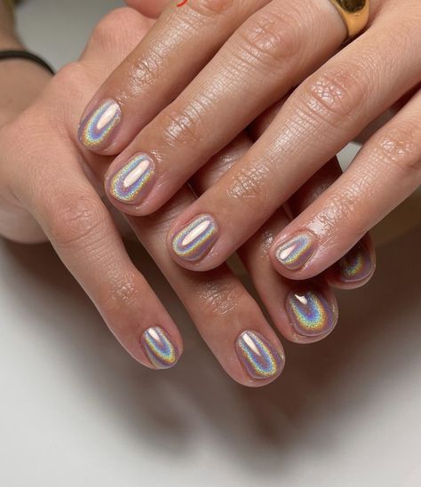 Biab Nail Design, Ski Ideas, Holographic Nail Designs, Holo Nails, Chrome Nail Art, Retro Nails, Small Nail, Hippie Nails, Nail Shimmer