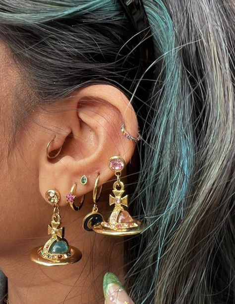 June Dump, Dope Jewelry Accessories, Fantasy Earrings, Cool Ear Piercings, Pretty Ear Piercings, Mode Hippie, Dope Jewelry, Pierced Jewelry, Earrings Inspiration