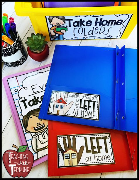 Take Home Folder Left and Right Hand Labels Left At Home Right Back To School Labels, Folder Labels For School, Homework Folder Ideas, Take Home Folder Labels, Take Home Folder Cover, Kindergarten Homework Folder, Homework Folder Labels, Communication Folder, Homework Folder Cover