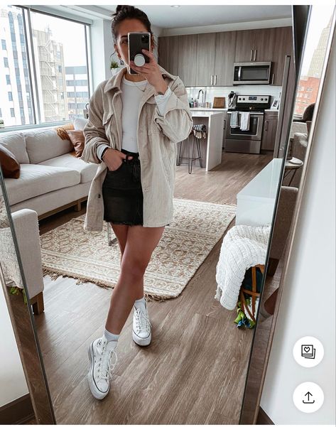 Skirt And Converse Outfit, White Converse High Tops Outfit, Outfits To Wear With Converse, Outfits Con Converse Blancos, Hightop Converse Outfit, White High Top Converse Outfit, White Converse Outfit, Outfits With High Tops, Converse Haute