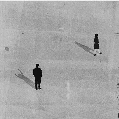 Break-up Couple Photography, Couples Breakup Aesthetics, Couple Black And White Aesthetic, Shadow Couple, Aesthetic Couple Breakup, Fotografi Vintage, Pre Wedding Poses, Meaningful Drawings, Shadow Art