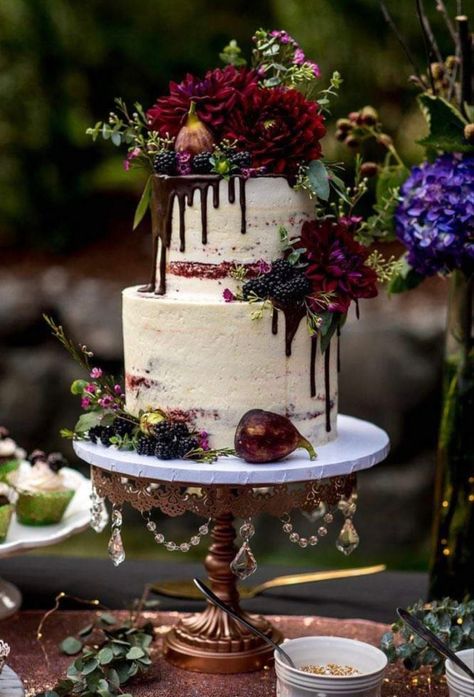 Wedding Cakes October, Moody Jewel Tone Wedding Cake, Dark Jewel Tone Wedding Cake, Untraditional Wedding Cakes, Dark Floral Cake, Moody Romantic Wedding Cake, Berry Tone Wedding, Red And Purple Wedding Cake, Dark Wedding Cake Ideas