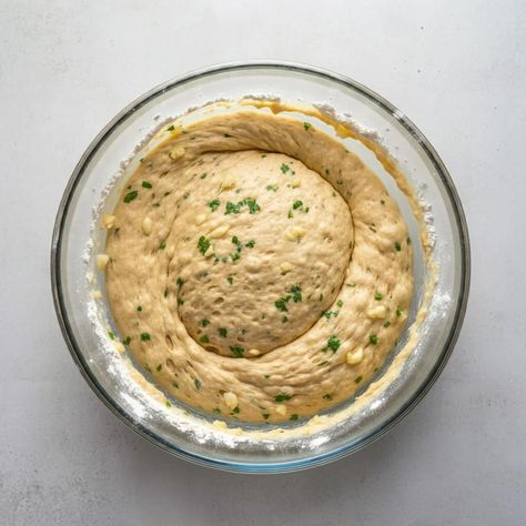 Garlic Flatbread, Vegetarian Cooking, Flatbread, Greek Yogurt, Healthy Life, Dough, Garlic, Bread