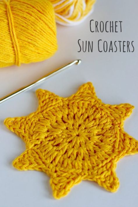 Crochet Sun Coasters for Summer Parties - Make and Takes Coasters Free Pattern, Triple Crochet Stitch, Yarn And Needles, Crochet Valentines, Coaster Ideas, Crochet Sun, Clothes Drawing, Hats Crochet, Black Coasters