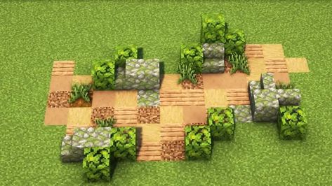 Jungle Path Minecraft, Minecraft Path Design, Mossy Cobblestone, Minecraft Path, Garden Minecraft, Minecraft Decor, Aesthetic Buildings, Minecraft Garden, Mc Ideas