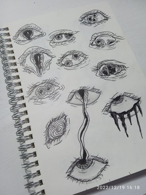 Painting Psychadelic Eyes Drawing, Scary Eye Painting, Scary Eyes Drawing Easy, Weird Core Art Sketches, Weird Eyes Drawing, Eye Doodle Art, Trippy Eye Art, Eyeballs Drawing, Trippy Eyes Drawing