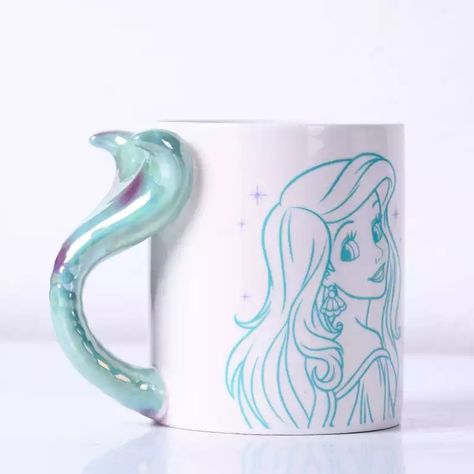 Mermaid Mug, The Little Mermaid Ariel, Anime Model, Mermaid Mugs, Disney The Little Mermaid, Little Mermaid Ariel, Gift Mugs, Disney Mugs, Cerámica Ideas