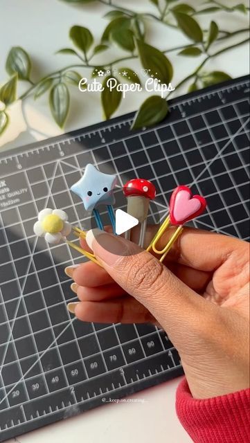 Air Dry Dough Ideas, Air Dry Clay Easy Ideas, Airdryclay Ideas Useful, Air Dry Clay Bookmark, Easy Air Dry Clay Ideas, Kawaii Clay Ideas, Air Dry Clay Ideas Easy, Air Dry Clay Ideas For Kids, Airdryclay Ideas