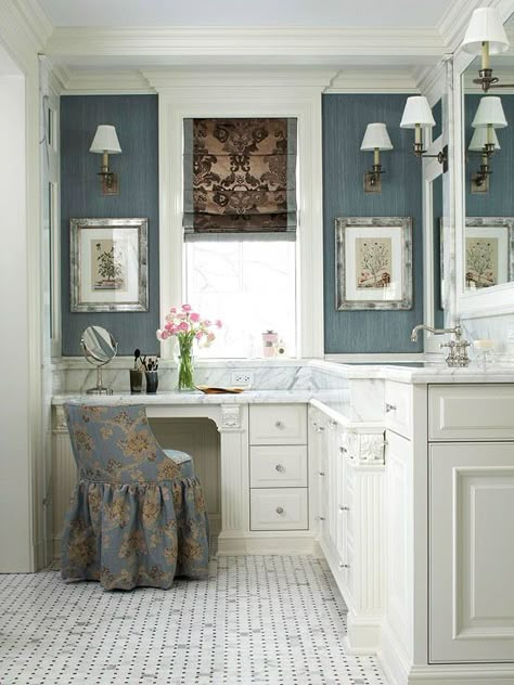 Find the perfect bathroom vanity for your space! For more bathroom makeup vanity ideas:  http://www.bhg.com/bathroom/vanities/bathroom-makeup-vanity-ideas/?socsrc=bhgpin111213bathroomvanity&page=1 Vanity With Makeup Area, Bathroom Makeup Vanity Ideas, Makeup Vanity In Bathroom, Vanity In Bathroom, Makeup Vanity Ideas, Bathroom With Makeup Vanity, Small Bathroom Vanities, Vanity Design, Vanity Room